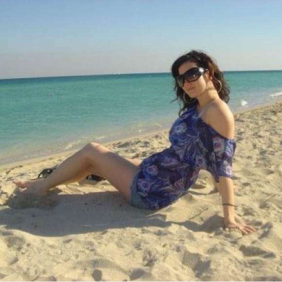 Peacock feather print top - Picture 2 of 8